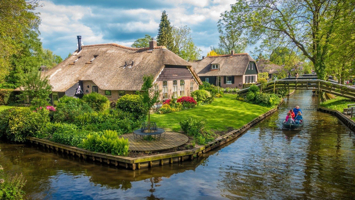 Giethoorn - The Venice of Netherlands